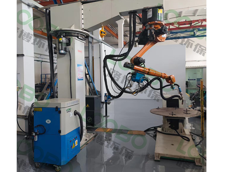 精准除尘，机器人焊接除尘设备让呼吸更安心
